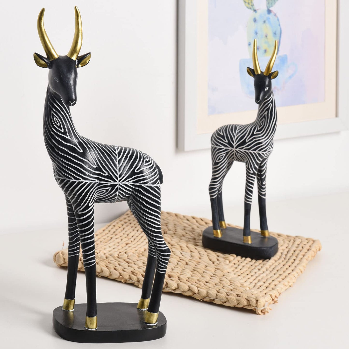 Kakizzy 2 Pcs Antelope Statues, African Animal Home Decor for Animal Lovers, Antelope Figurines for Living Room, Shelf, Office (Black)