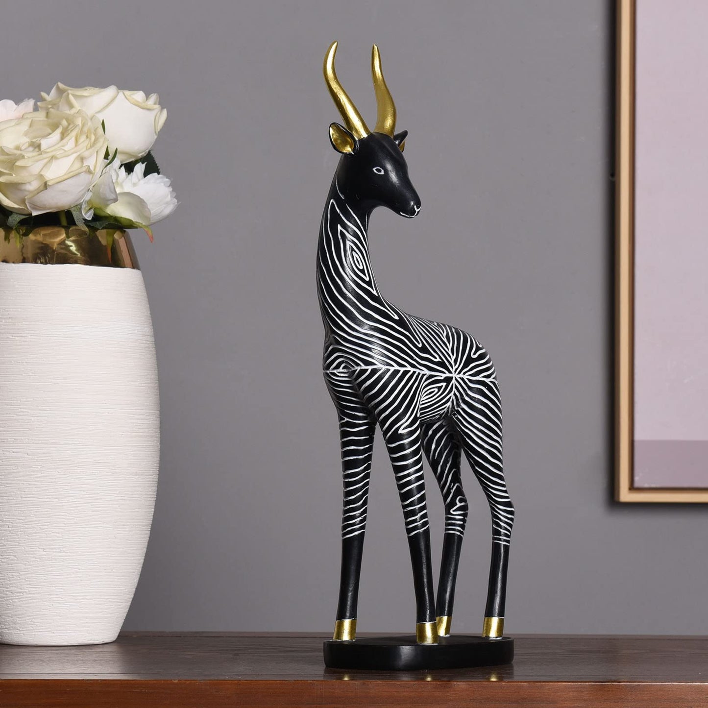 Kakizzy 2 Pcs Antelope Statues, African Animal Home Decor for Animal Lovers, Antelope Figurines for Living Room, Shelf, Office (Black)